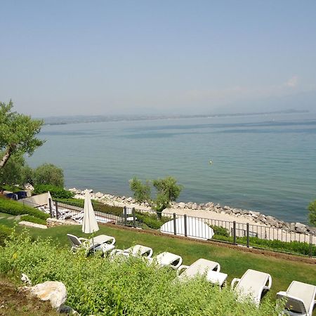 Hotel Acquaviva Del Garda Desenzano del Garda Dış mekan fotoğraf