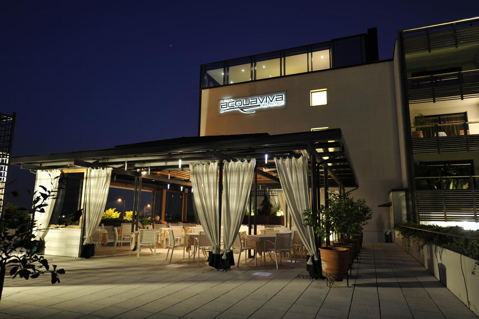 Hotel Acquaviva Del Garda Desenzano del Garda Dış mekan fotoğraf