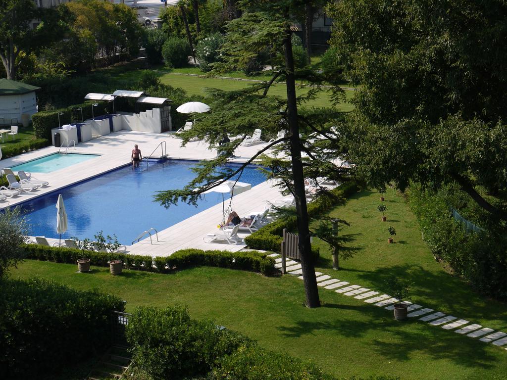 Hotel Acquaviva Del Garda Desenzano del Garda Dış mekan fotoğraf